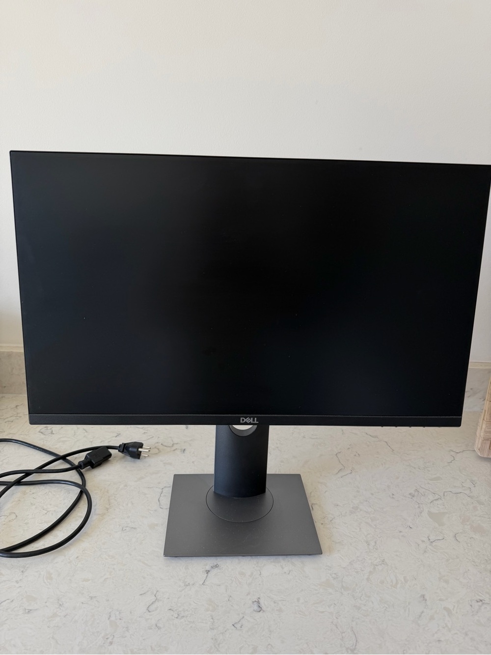 Dell Flat Panel Monitor P2419H in Black